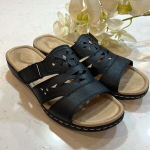 St John's Bay Flex Form Women's Sandals Sz 9.5M